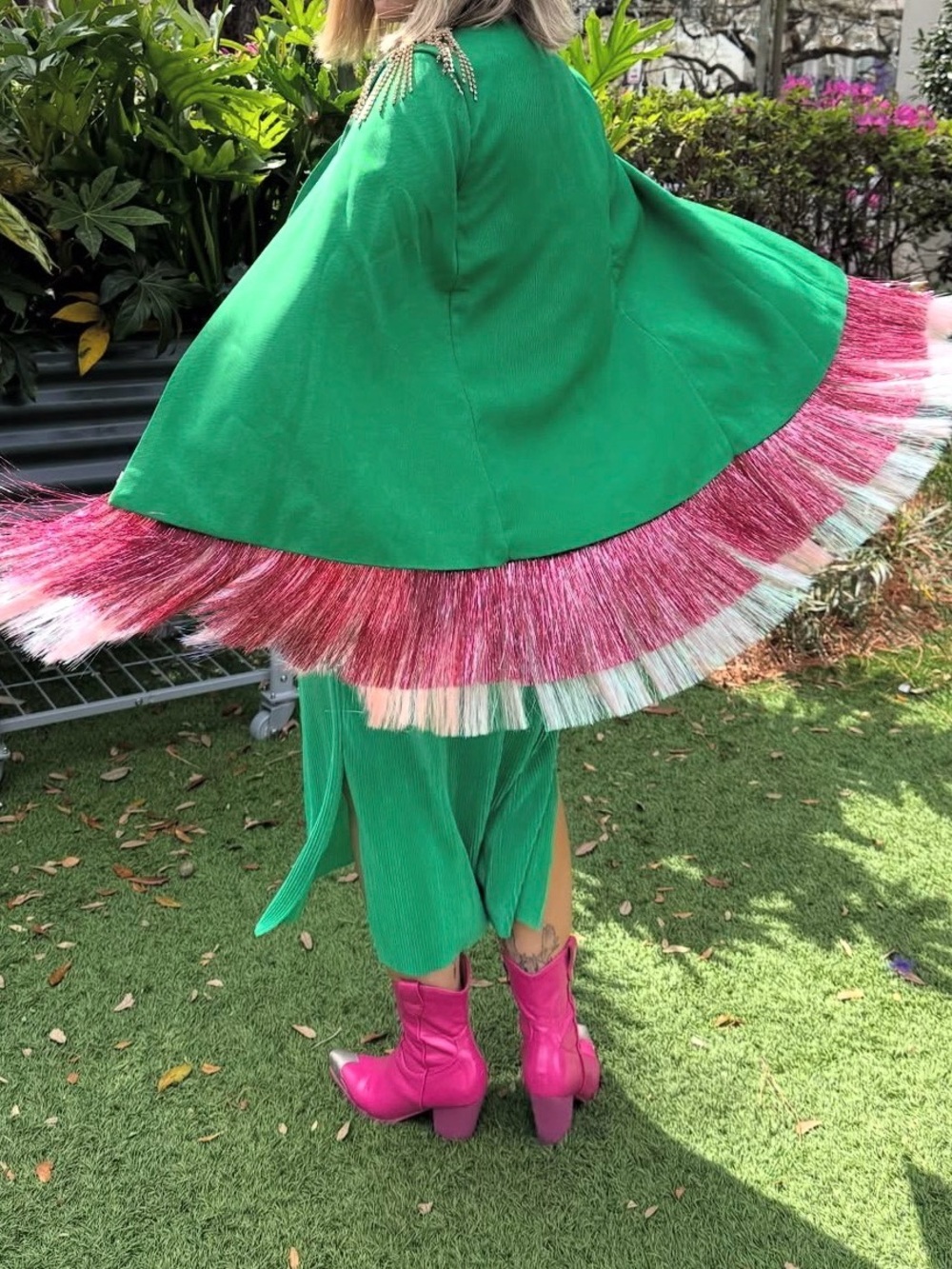 Cosmic Collective Blazer cape in green w/pink fringe - Picture 3 of 11